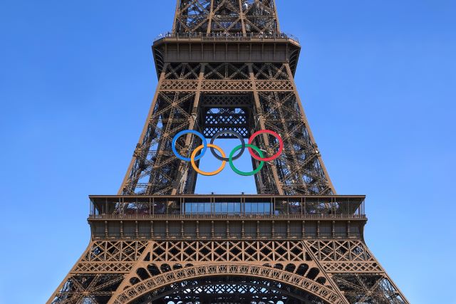 エッフェル塔　五輪
