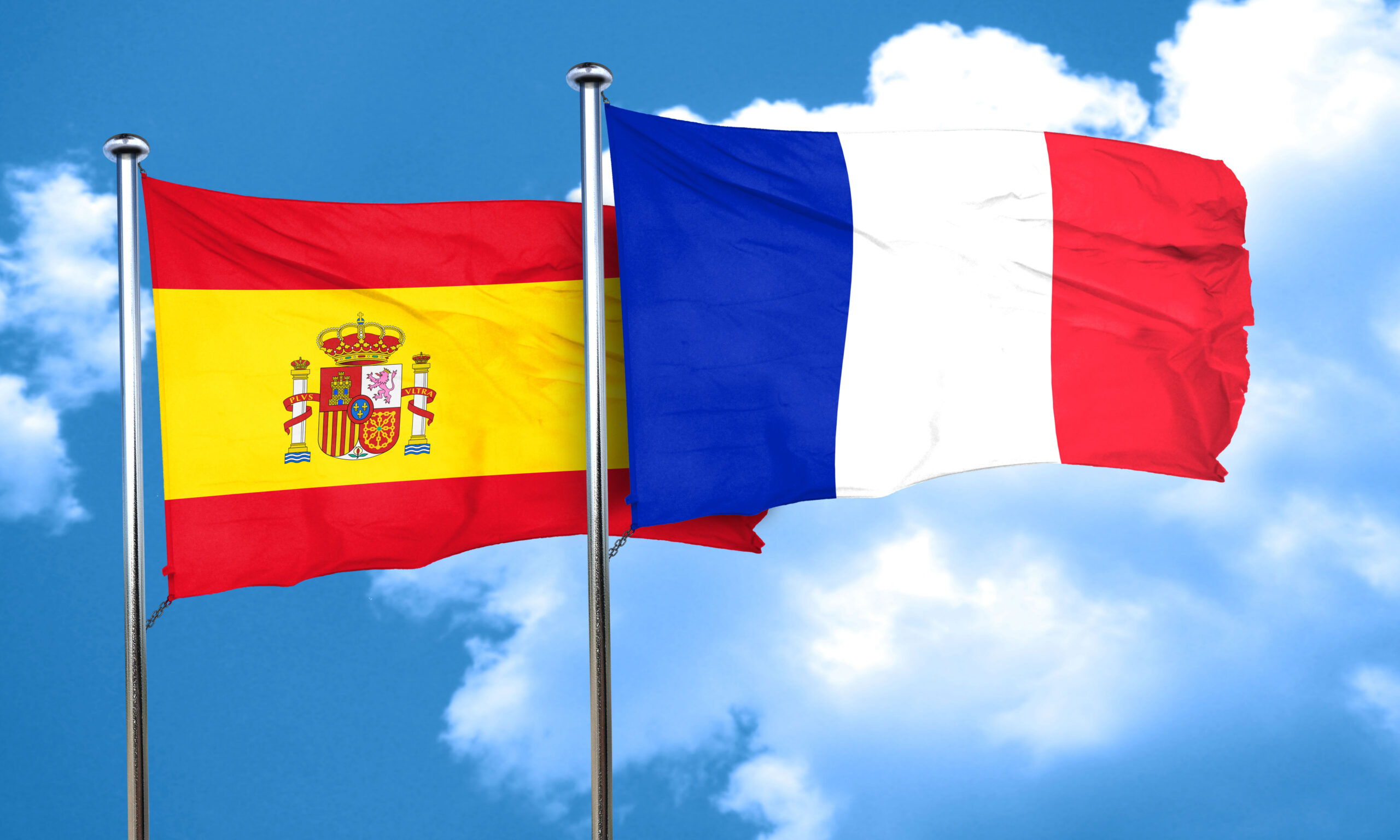 スペインとフランスの国旗