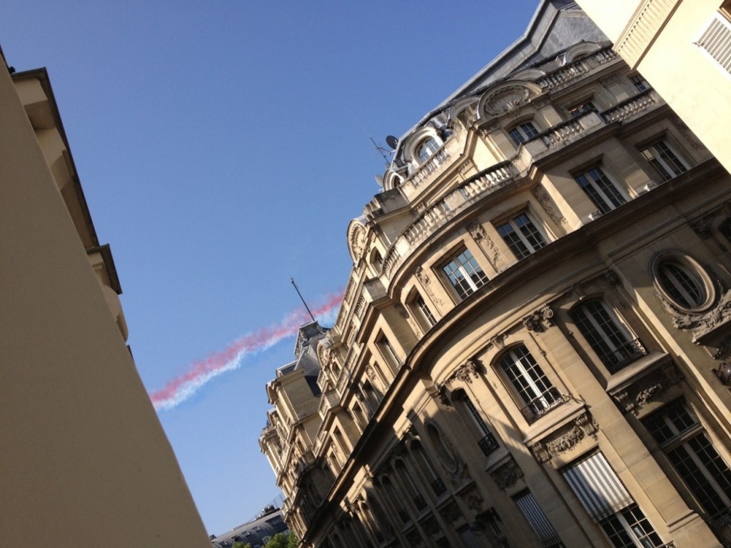 パリ祭パレード編 スケジュールと穴場スポットをご紹介 France 365 最新のフランス旅行情報 現地情報