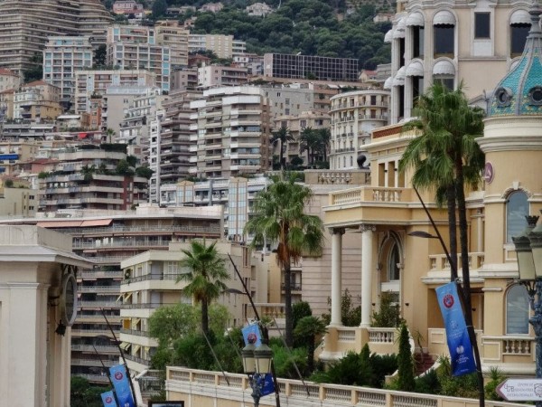 豪華絢爛な建物 モナコ