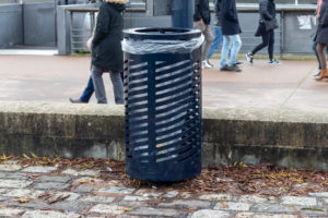 フランスの街からゴミ箱が消える？