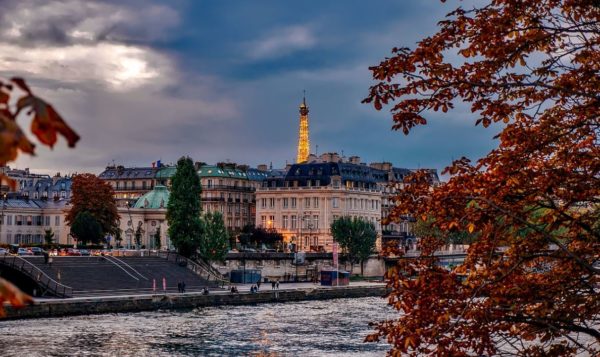 秋におすすめフランス詩2選 韻と音節を知って原文を楽しもう France 365 最新のフランス旅行情報 現地情報