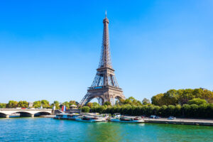 パリ五輪　セーヌ河岸のオープニングセレモニー　テロ対策が悩みのタネ