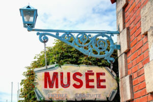 【 芸術文化を愛するフランス人】職業、年齢によって美術館の入場が無料に