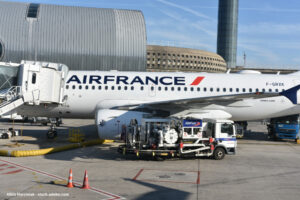 フランス航空燃料備蓄あるが値上げ、日本線は5月発券から