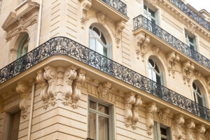 フランスで富裕層が急増　今年新たに3万5,000人　その正体とは？